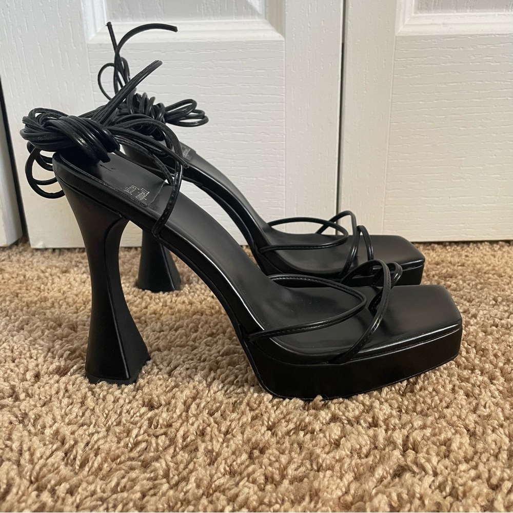 Jeffrey Campbell Prima Donna Platform Tie Up Sandals Heels Women’s 9.5 Black Y2K - Picture 7 of 12